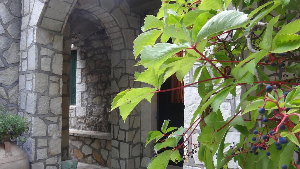 Sterna Apartment Asprogerakata Екстериор снимка